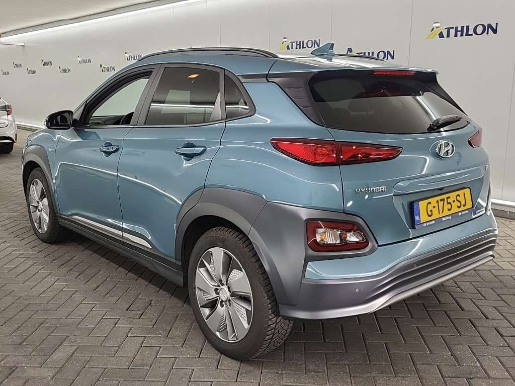 Hyundai Kona Electric 64KWh Premium - Thumbnail 3