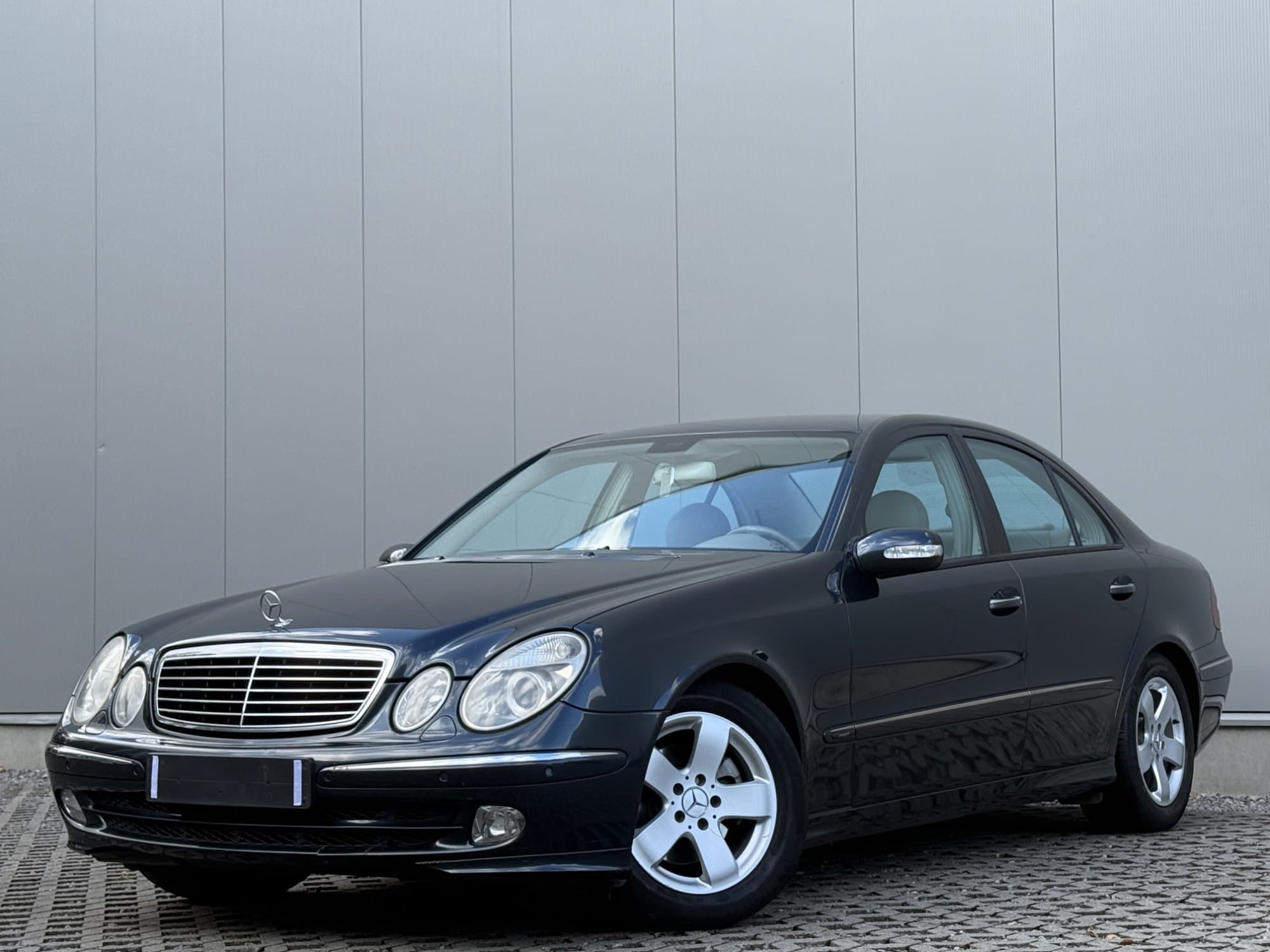 Mercedes E220 CDI W211